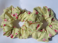Image 8 of Rose bouquet Lemon Yellow