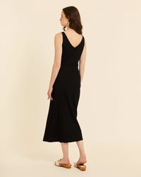 Image 4 of Vestido cruzado negro