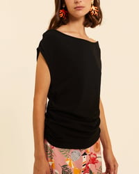 Image 1 of  Top drapeado negro