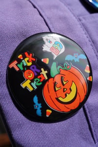 vintage halloween pin