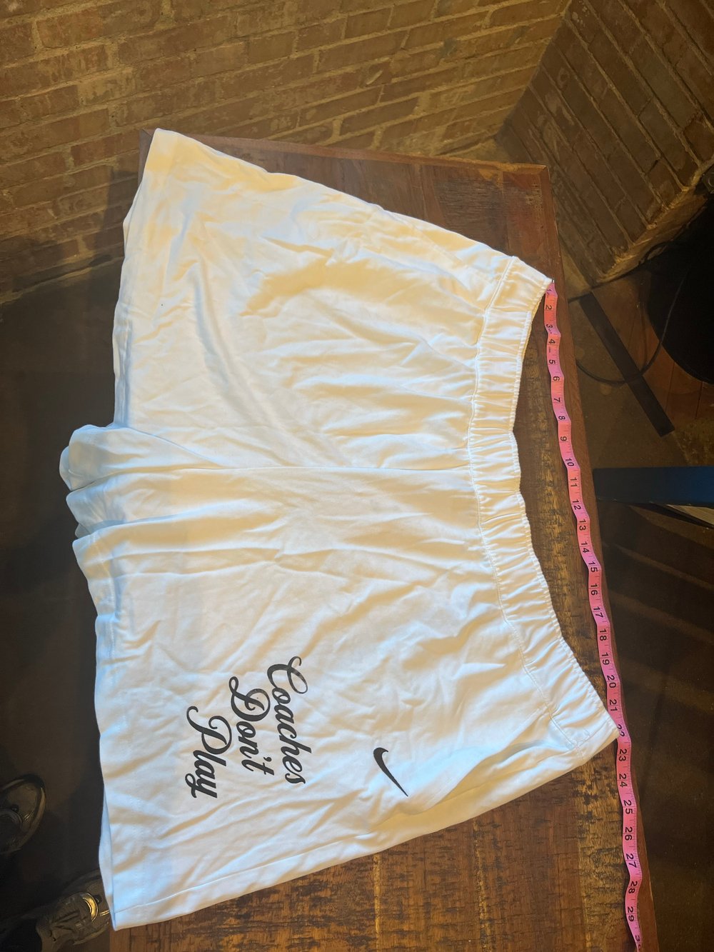 3XL YT NIKE SHORTS "COACHES DON'T PLAY"
