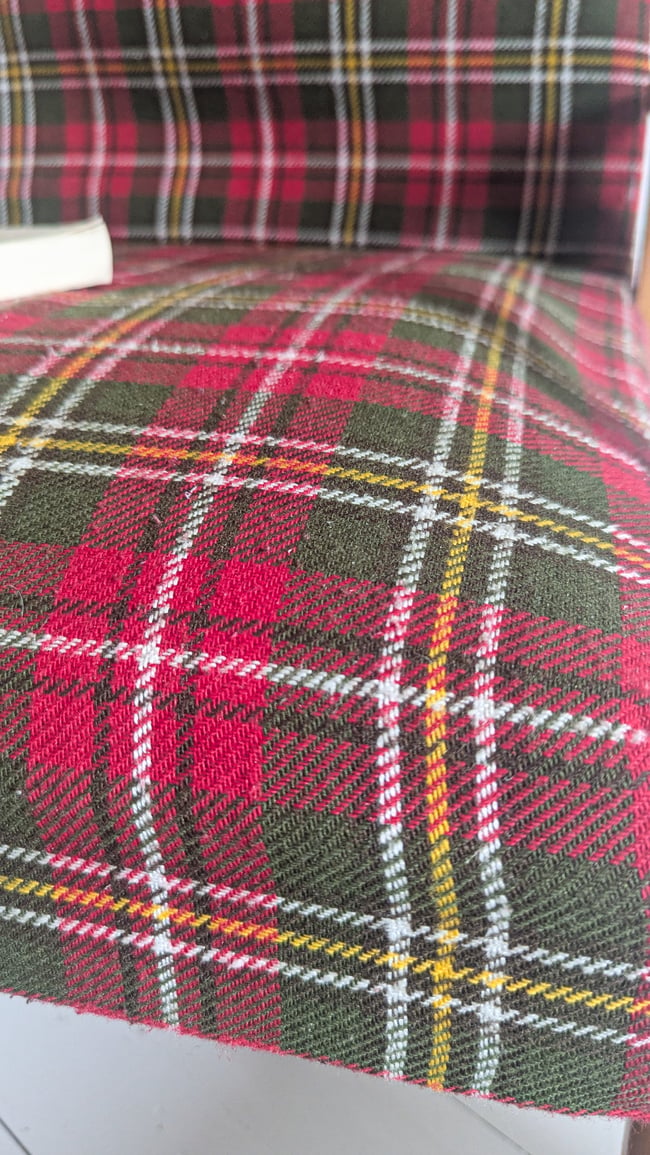 Fauteuil tissu tartan 