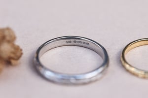 Image of Platinum 3mm ‘Olive leaf’ engraved ring