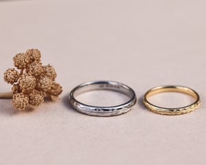 Image of Platinum 3mm ‘Olive leaf’ engraved ring
