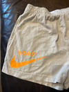 M TAN TALENTLESS SHORTS "HOMO" NIKE LOGO TANG INK