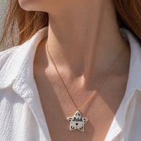 Image 3 of Χειροποίητο Κολιέ "Bitch Star" – Ατσάλινη Αλυσίδα