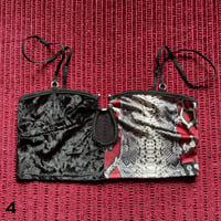 Image 10 of SIZE M | BIKOLOR SEPTUM CROPTOP | VERSIONS 1 TO 10