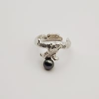 Image 1 of Cuff earring with the pearl