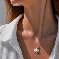 Image 3 of Χειροποίητο Κολιέ "Scallop & Bead Shell" – Ατσάλινη Αλυσίδα