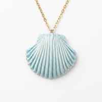 Image 1 of Χειροποίητο Κολιέ "Blue Scallop Shell" – Ατσάλινη Αλυσίδα