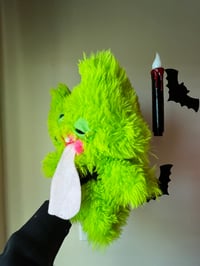 Image 3 of Green alien Gibbie