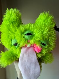 Image 4 of Green alien Gibbie