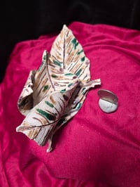 Image 1 of Leaves 4