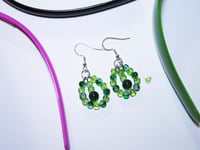 Image 2 of RnJ_CrackleSwing_Green Earring 925 SilverWire