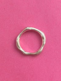 Image 3 of linea silver ring no.3