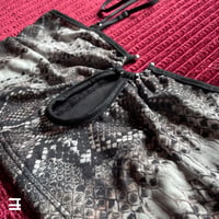 Image 8 of  SIZE M | SEPTUM CROPTOP |  VERSIONS 1 to 6