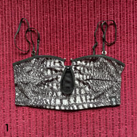 Image 2 of  SIZE M | SEPTUM CROPTOP |  VERSIONS 1 to 6