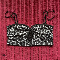 Image 2 of SIZE M | SEPTUM CROPTOP |  VERSIONS 7 to 13