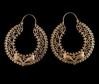 Image 2 of Deliza Statement Hoops