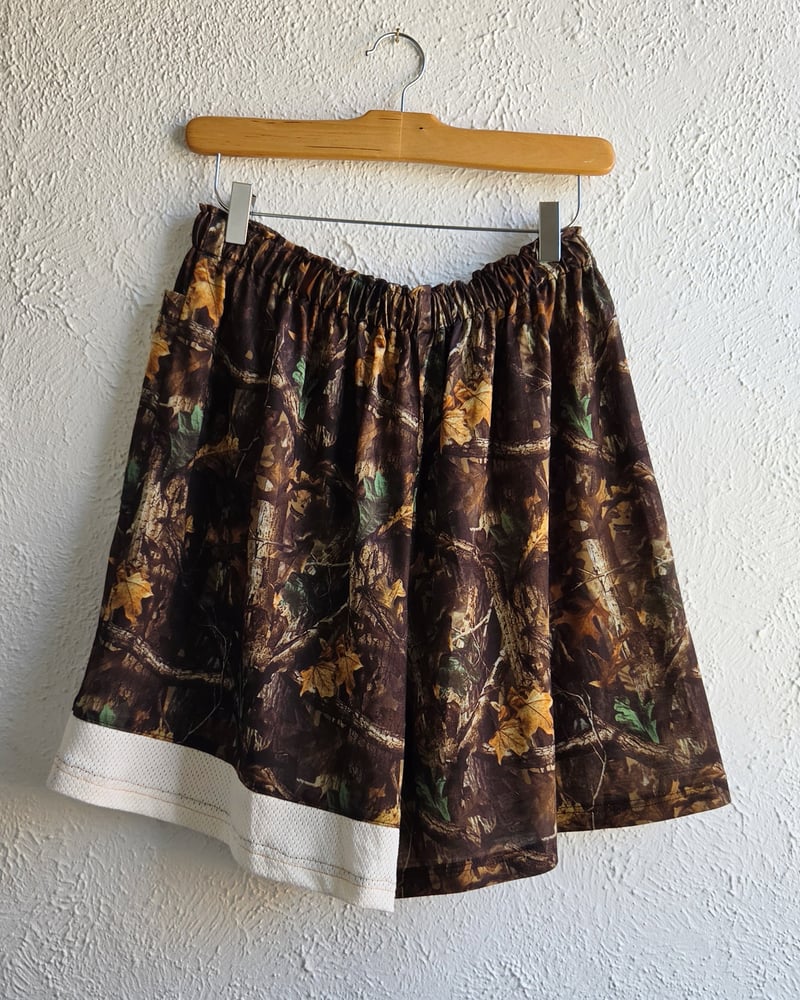 Image of Real Tree Camo Shorts - M/L