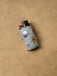 Image 3 of Beachcomber's Lighter Case (pink pearls, yellow shells)