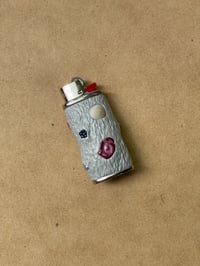 Image 2 of Beachcomber's Lighter Case (lady milagro, pink pearl, shells)