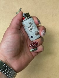 Image 3 of Beachcomber's Lighter Case (lady milagro, pink pearl, shells)