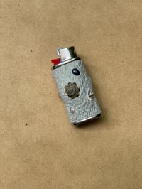 Image 3 of Beachcomber's Lighter Case (neutral shells, pearls)