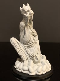 Image 4 of Demon Queen (80mm round base included)
