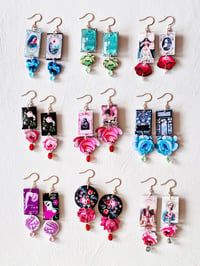 Image 2 of ‘juchitán’ – gold earring dangles