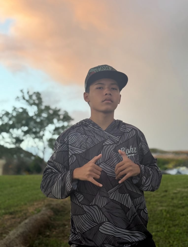Image of MAUKA MEN'S DRI FIT HOODIE 
