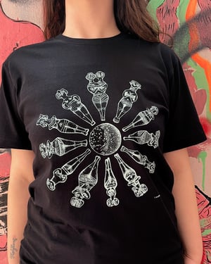Aphrodites T-shirt