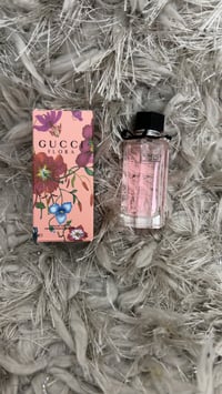 Image 3 of Gucci Floral Mini Perfume
