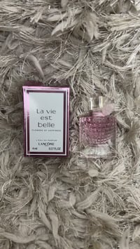 La Vie est belle