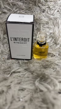Givenchy L'interdit