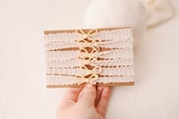 Mini Crème suede bow 