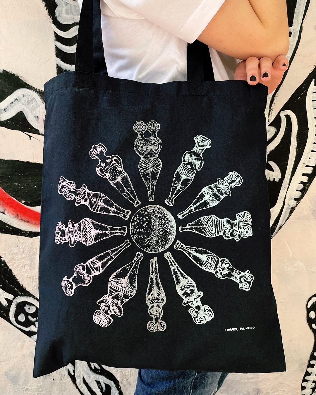 Aprodites Tote Bag