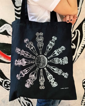 Aprodites Tote Bag