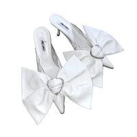 Image 1 of WHITE BOW heel 39