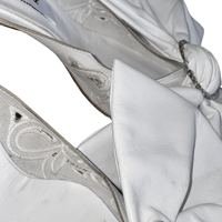Image 4 of WHITE BOW heel 39