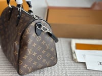 Image 6 of LV Speedy B