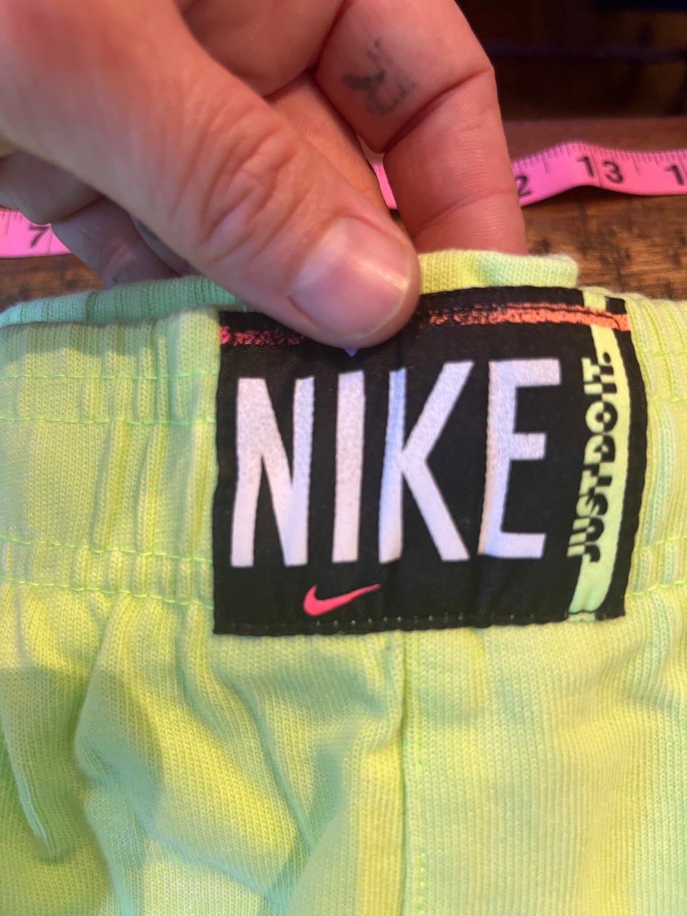 2XL NIKE NEON GREEN ACID WASH SAPHSO/MARLBORO BLACK INK