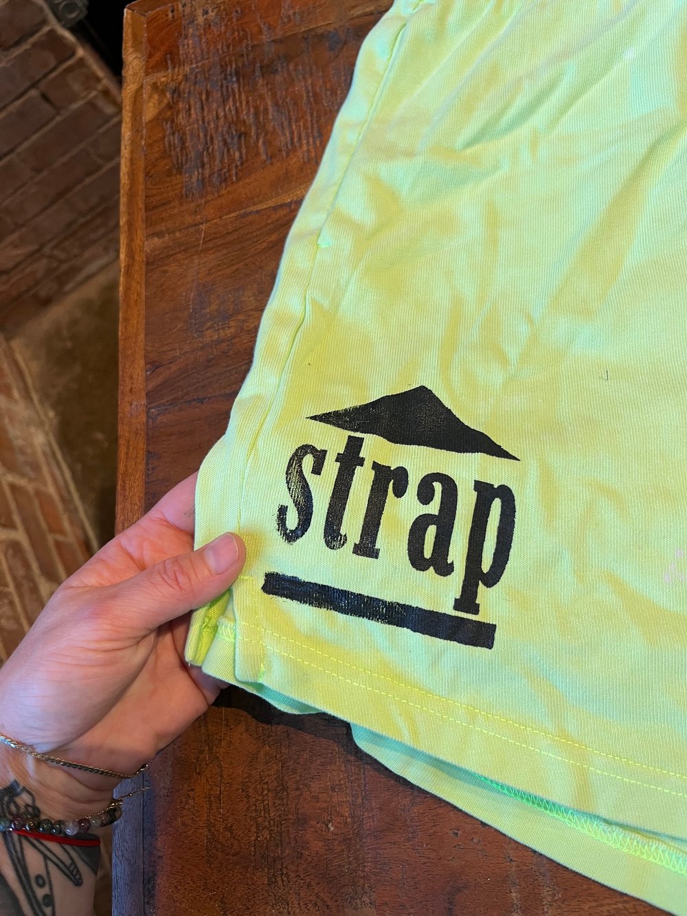 3XL NIKE NEON GREEN ACID WASH STRAPHOUSE BLACK INK