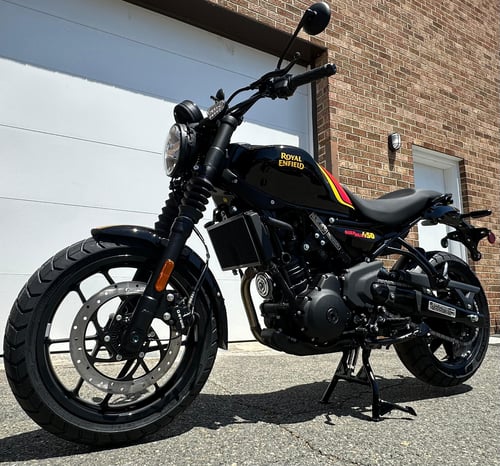Image of 2026 Royal Enfield Guerrilla 450 in Playa Black!