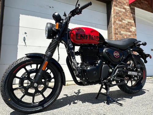 Image of $700 off!!! 2024 Hunter 350 in Rebel Red!