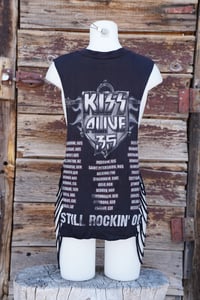Image 3 of Kiss 🖤