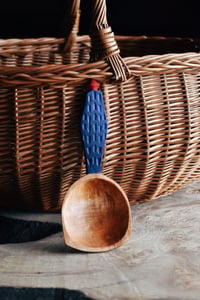 Image 3 of Hand carved willow dry goods scoop with milk paint