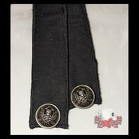 Image 3 of Beltless Skirt Hikes in Black Medallion