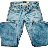 Image 3 of Men's Levis 527, Vintage 2004 Jean SZ 31/30 Low boot cut, med wash , 100% cotton 