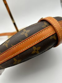 Image 8 of Louis Vuitton Chantilly MM Monogram Canvas Crossbody Bag 5